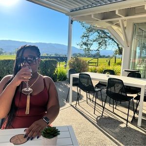 Meet your Posher, Tasia